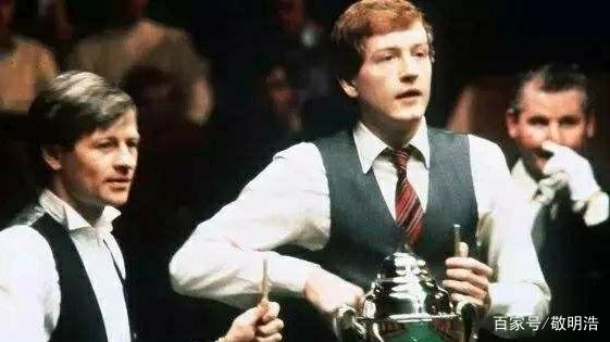 话题往往比 话题往往比