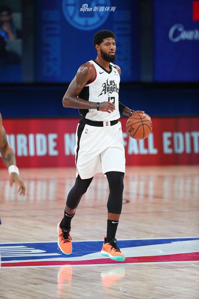 级的中距离 级的中距离